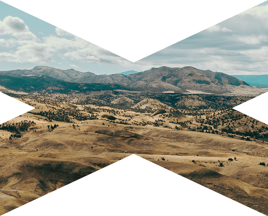 An x shaped image of the painted hills in oregon