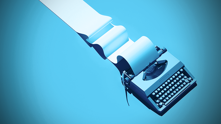 Journalistic content for B2B | blue typewriter